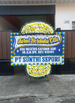 Papan Bunga Duka di Sorosutan